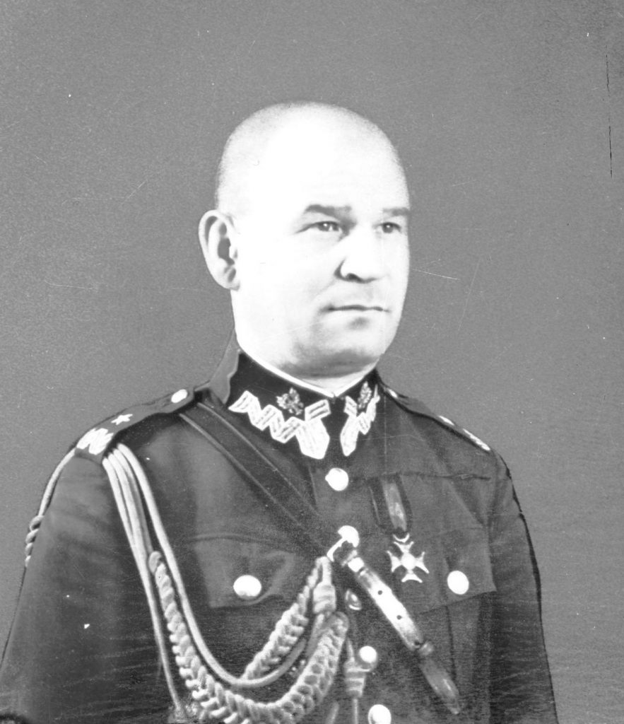 Dowódca przedwojennej polskiego lotnictwa generał Józef Zając (domena publiczna).