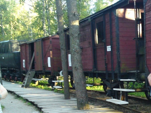 W takich wagonach Sowieci deportowali Polaków na Syberię (Steffen Voß/CC BY 2.0).