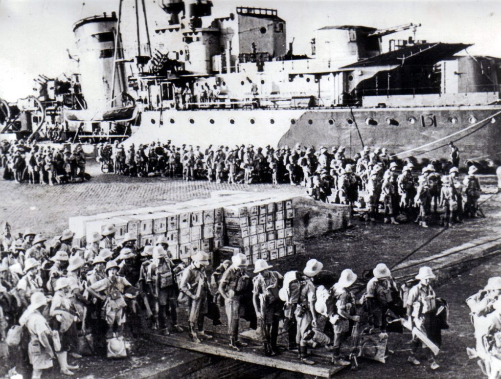 Żołnierze Samodzielnej Brygady Strzelców Karpackich w drodze do Tobruku (domena publiczna).