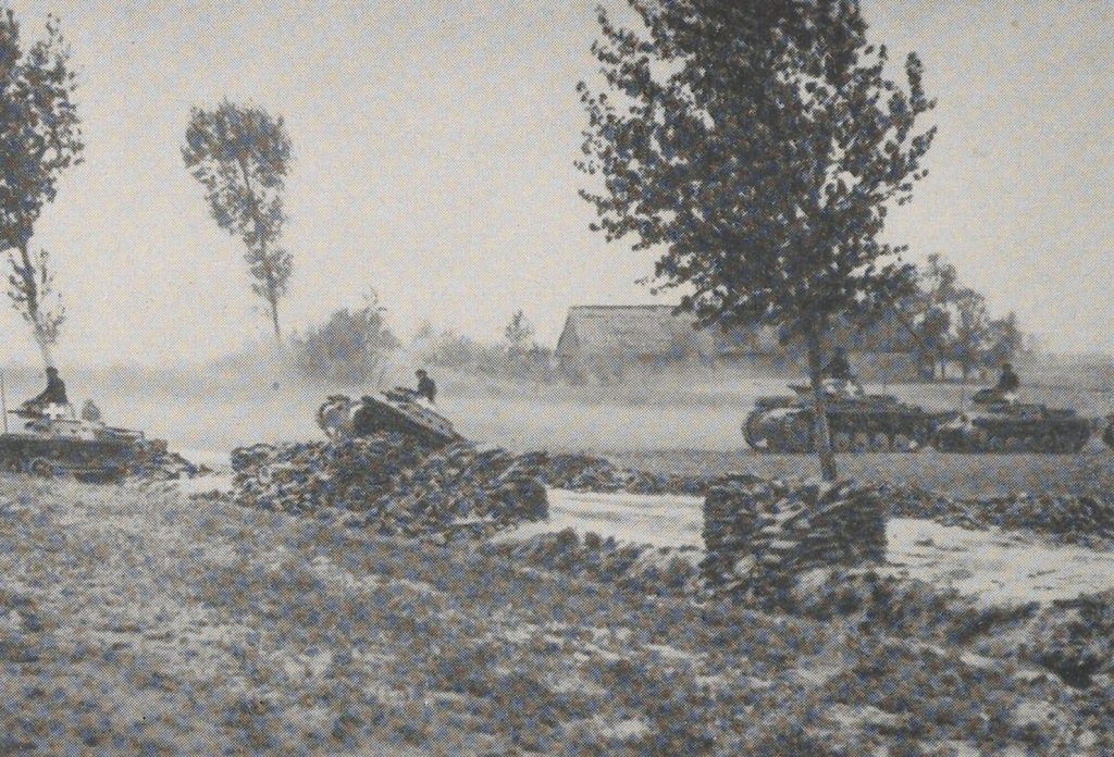 Jednostki niemieckiej 4 Dywizji Pancernej czekała twarda przeprawa pod Mokrą. Zdjęcie poglądowe (domena publiczna).