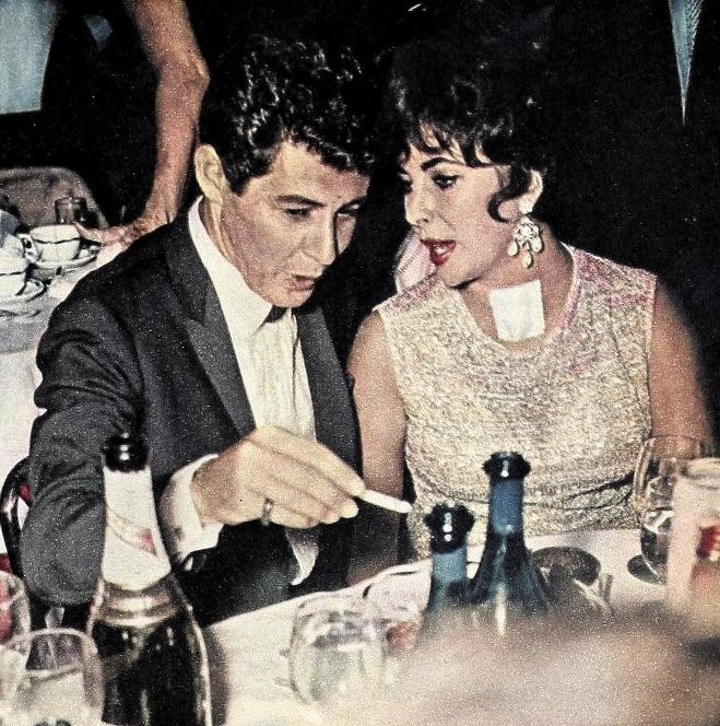 Elizabeth Taylor i Eddie Fisher na zdjęciu z 1961 roku (Nate Cutler/domena publiczna).