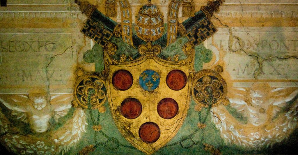 Herb rodu Medyceuszy w muzeum watykańskim