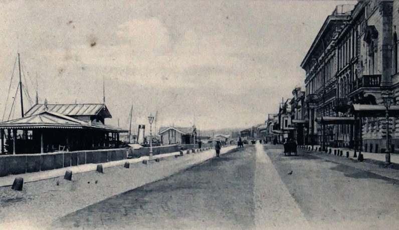 Nabrzeże Angielskie w Petersburgu. Pocztówka sprzed 1914 roku.