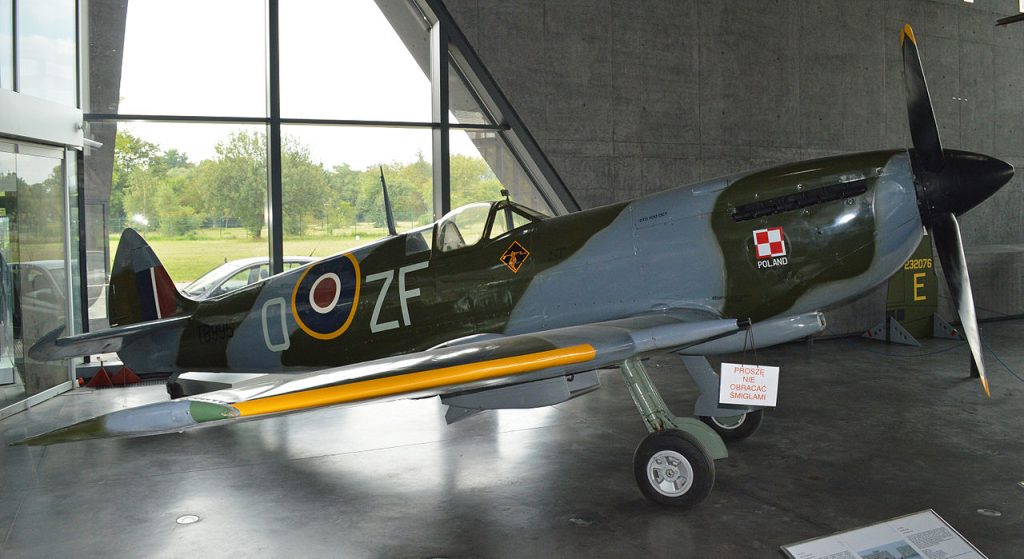 Spitfire w barwach 308 dywizjonu ze zbiorów Muzeum Lotnictwa Polskiego w Krakowie (Alan Wilson/CC BY-SA 2.0).