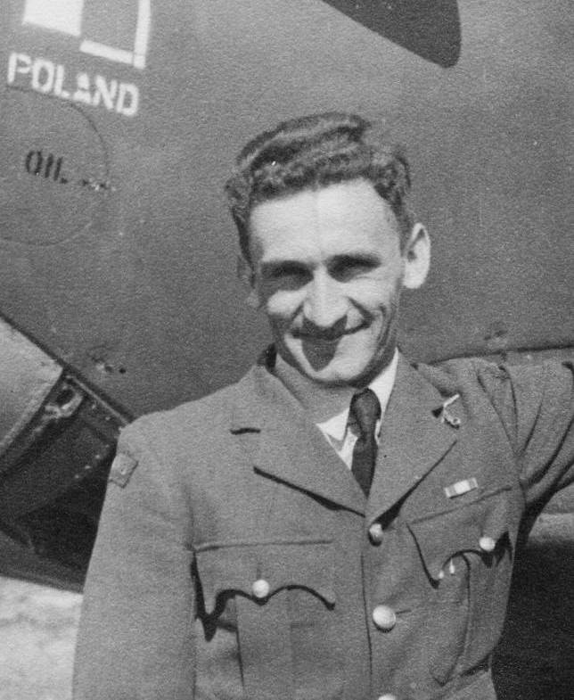 Tadeusz Kotz na zdjęciu z okresu drugiej wojny światowej (domena publiczna).