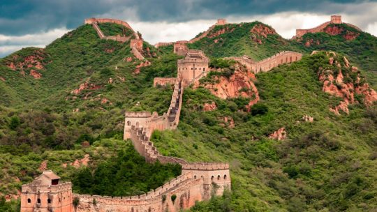 Fragment Wielkiego Muru Chińskiego (fot. William Olivieri, lic. CC0)