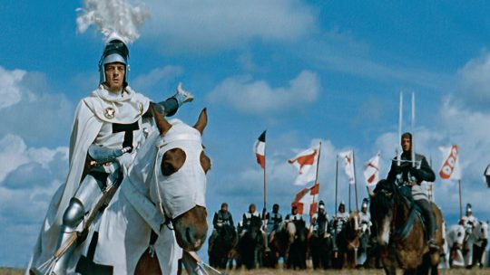 Krzyżacy i ich nagie miecze. Kadr z filmu w reżyserii Aleksandra Forda.