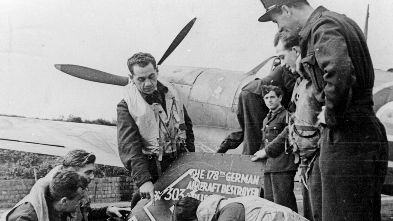 Așa au evadat piloții polonezi din lagărele românești pentru a se lupta cu Hitler.  Poveștile lor sunt un scenariu pregătit pentru film