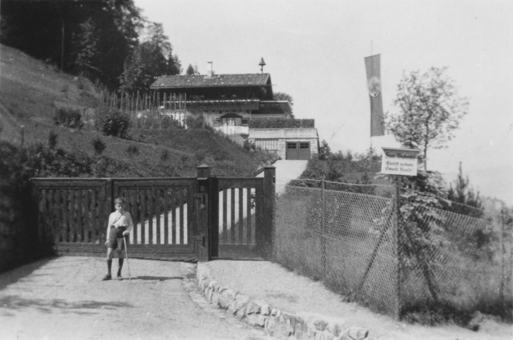 Haus Wachenfeld na zdjęciu z 1934 roku (Erich Wilhelm Krüger/CC BY 3.0).