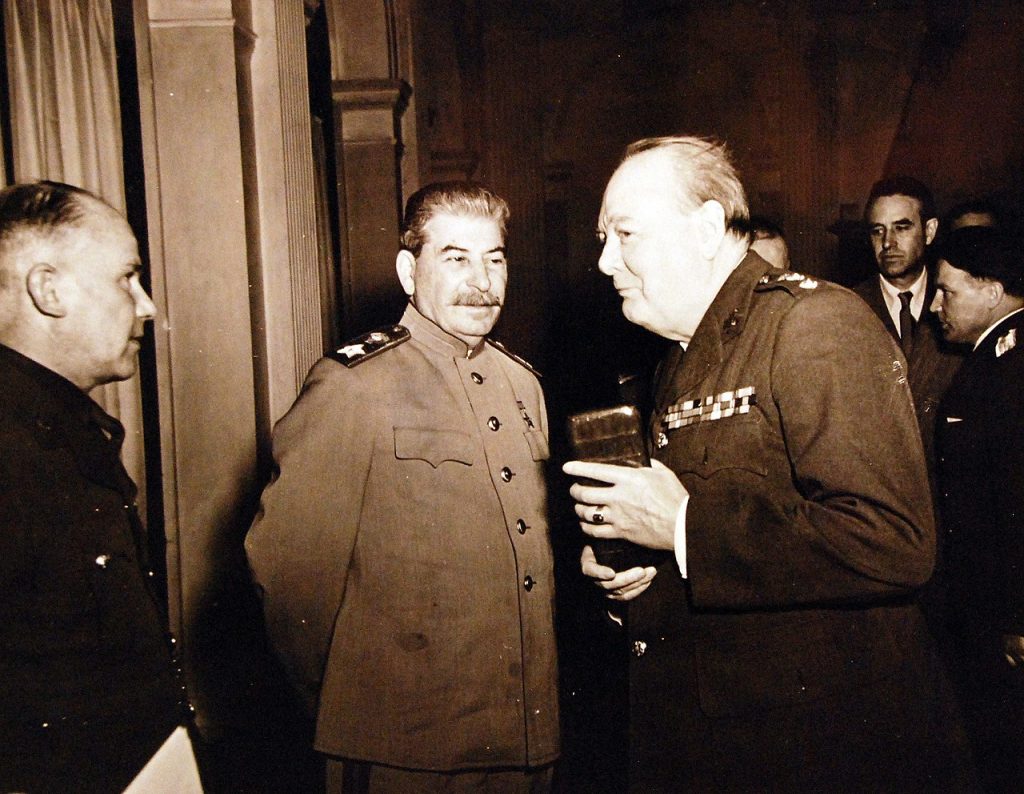 Churchill i Stalin w Jałcie (domena publiczna).