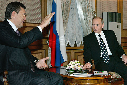 Wiktor Janukowycz w rozmowie z Władymirem Putinem. Rok 2006.