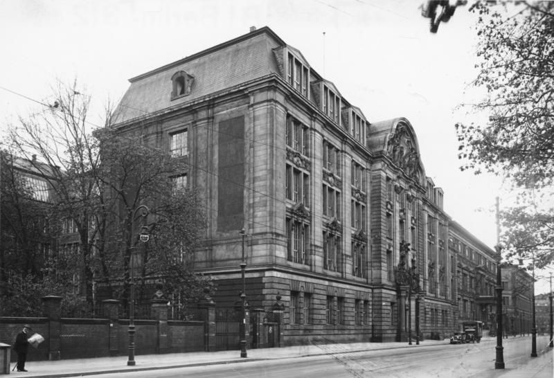 Siedziba Gestapo przy Prinz-Albrecht-Strasse (Bundesarchiv/CC-BY-SA 3.0).