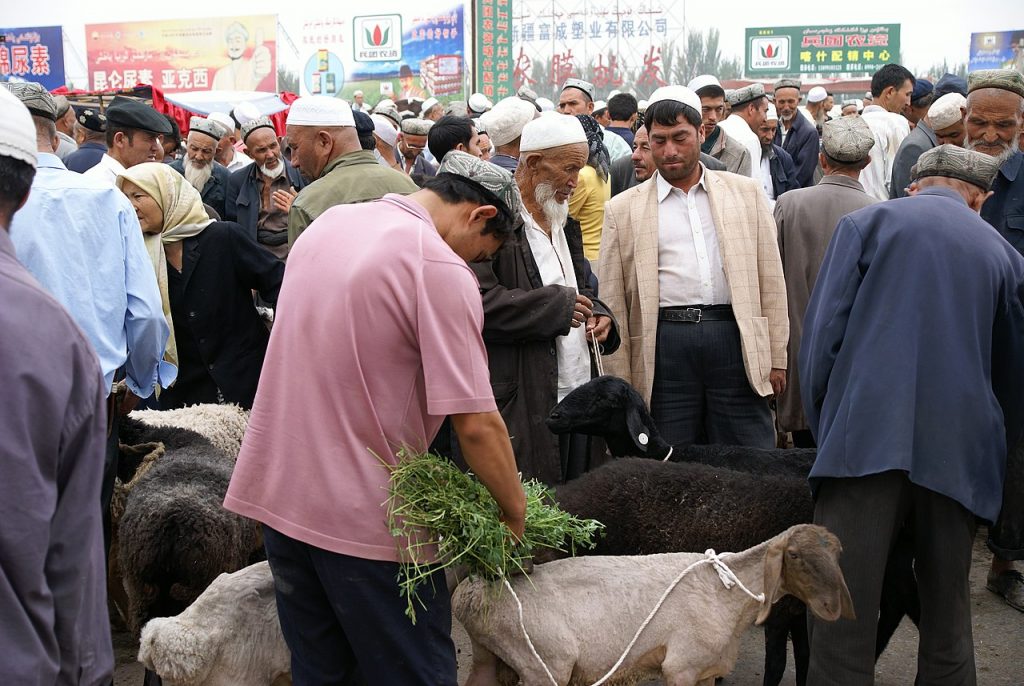 Ujgurzy z Kaszgaru (ChiralJon/CC BY 2.0).