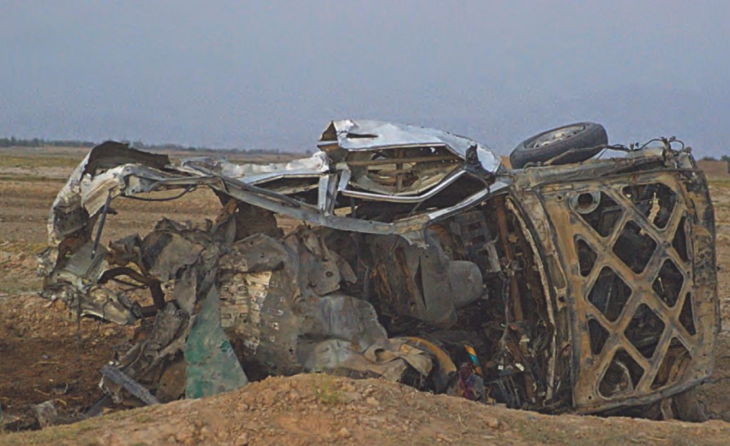Payback samochód rebeliantów zniszczony przez jeden z naszych dronów Zdjęcie z książki Na sprzedanej wojnie (materiały prasowe).