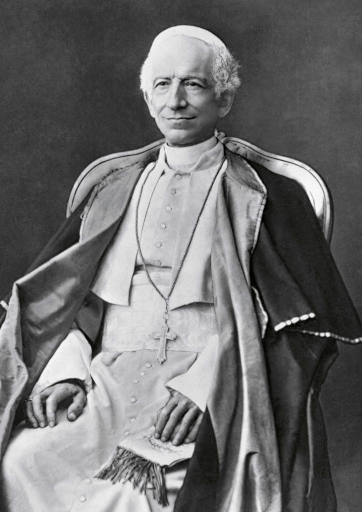 Papież Leon XIII na zdjęciu z 1878 roku (domena publiczna).