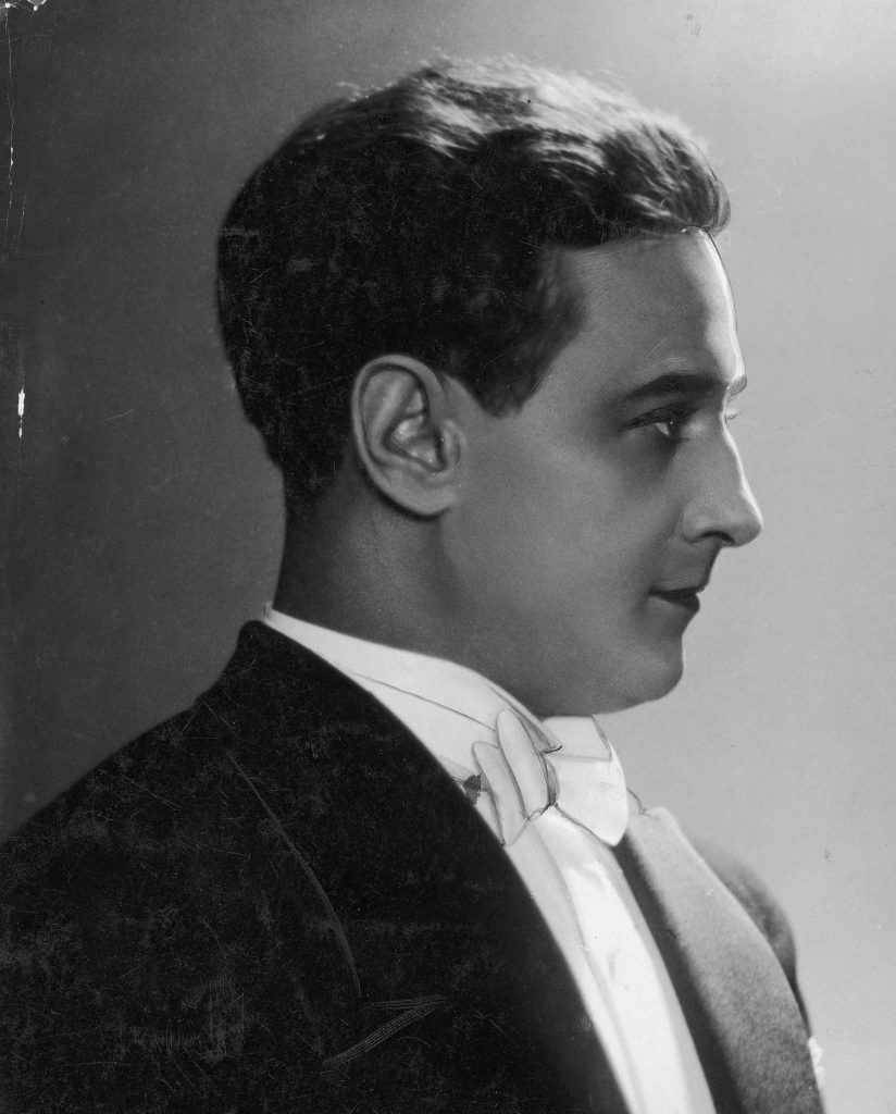 Karewicza na zdjęciu z 1929 roku (domena publiczna).