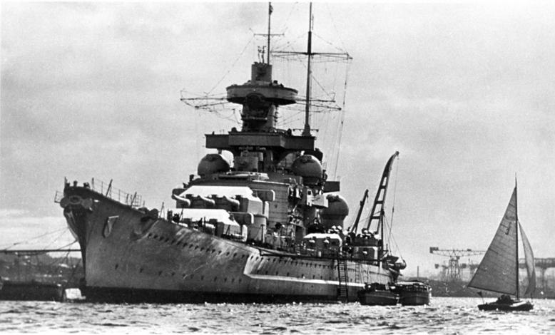 Scharnhorst na zdjęciu z 1939 roku (A. Klein/Bundesarchiv/CC-BY-SA 3.0).