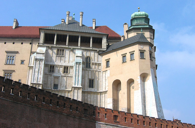Kurza Stopka na Wawelu (z prawej)