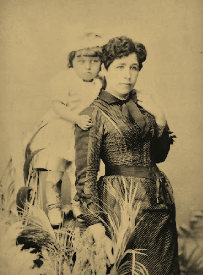 Oktawia z córką Henryką na zdjęciu z 1890 roku (domena publiczna).