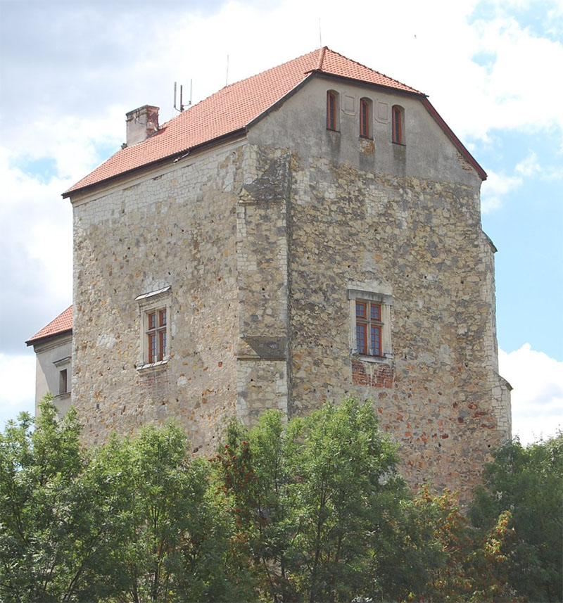 Tak zwana wieża ariańska w Wojciechowie