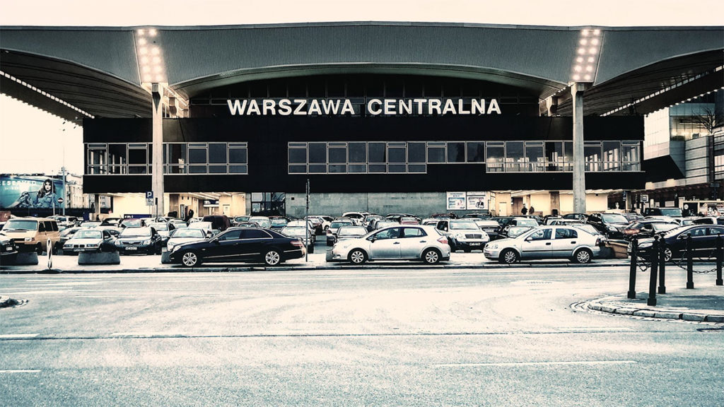 Zrealizowana bryła dworca centralnego w Warszawie. Fot. R. Kołakowski