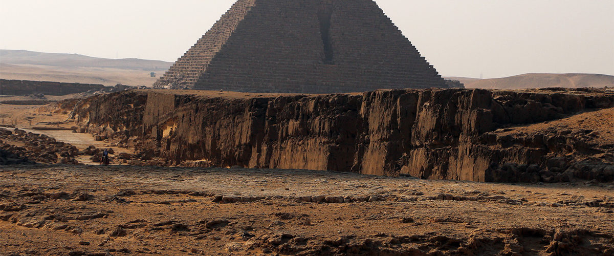Piramida Menkaure (fot. Sailko, lic. CC-BY-SA 3,0).