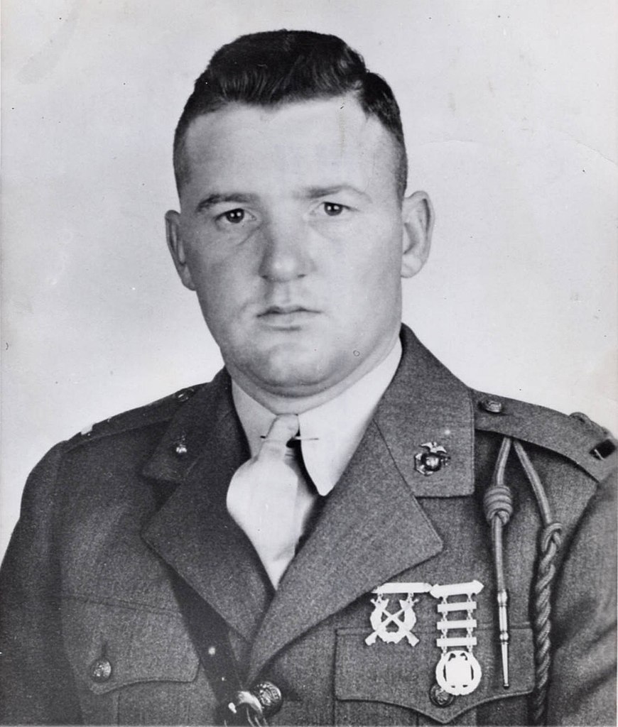 Austin C. Shofner na zdjęciu wykonanym w 1941 roku (domena publiczna).