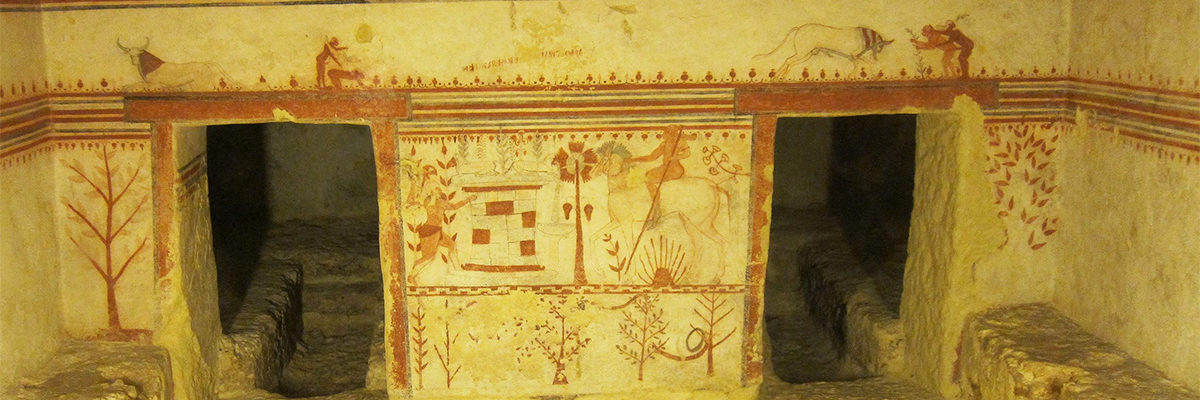 Wnętrze etruskiego grobowca nieopodal Tarquinii (fot. Ted Graham, lic. CC-BY-SA 2,0).