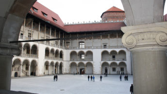 Dziedziniec arkadowy zamku na Wawelu