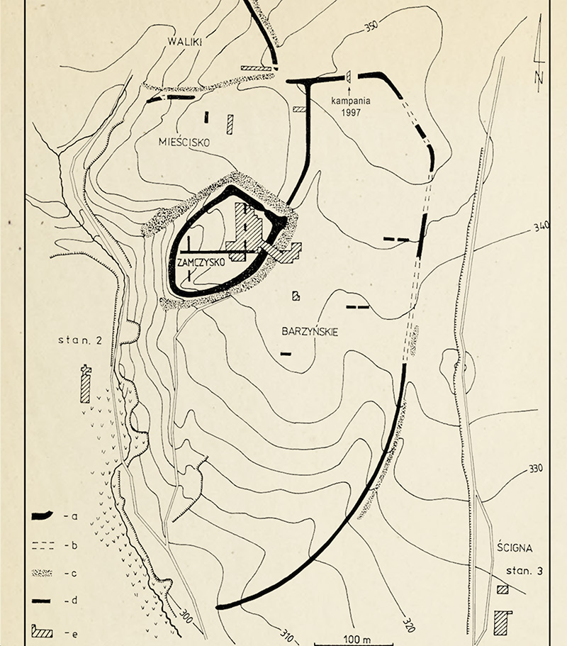 Układ grodu i podgrodzi Stradowa na planie przygotowanym w toku badań archeo