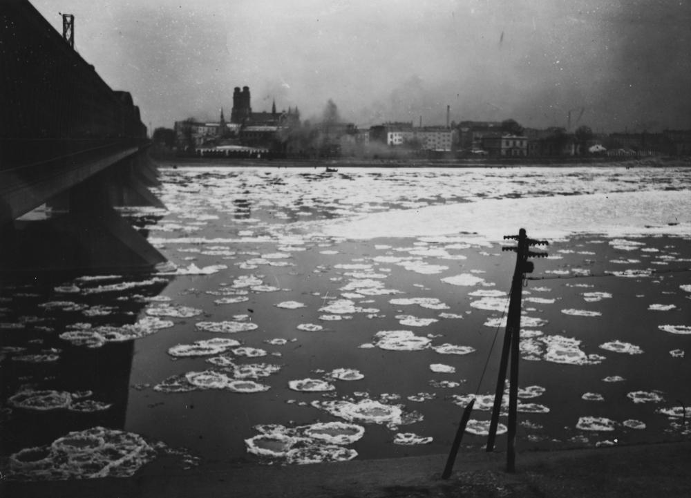 Warszawska Praga na zdjęciu z 1937 roku (domena publiczna).