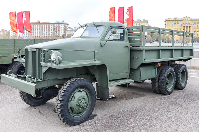 Studebaker US-6. Tego modelu używano w Polsce bezpośrednio po wojnie (fot. Stolbovsky, lic. CC By-SA 3,0).