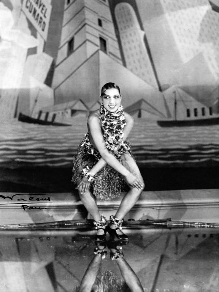 Josephine Baker tańcząca charlestona (Stanisław Julian Ignacy Ostroróg/domena publiczna).