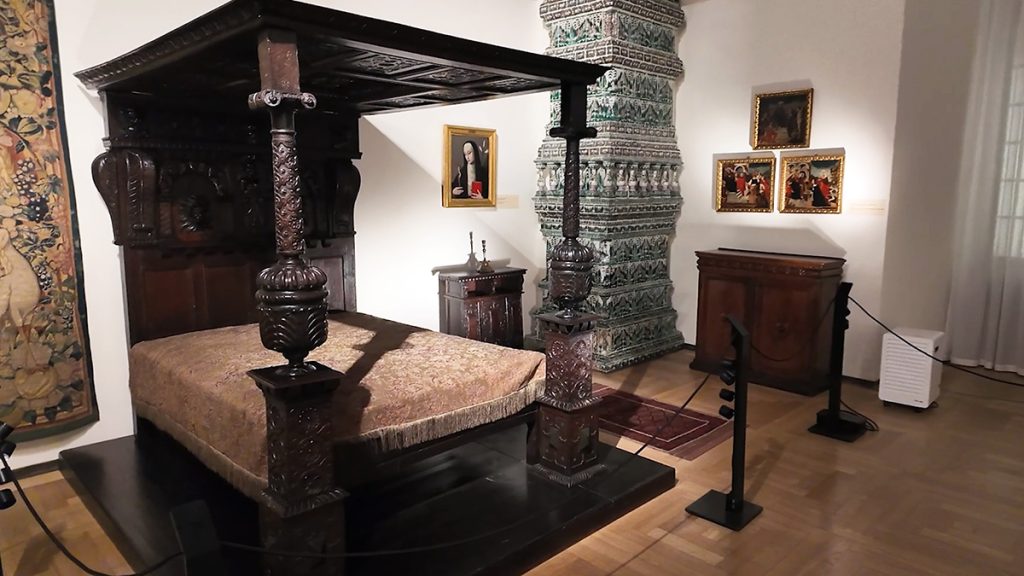 Zrekonstruowana sypialnia Zygmunta Augusta na zamku wawelskim (fot. Kamil Janicki)